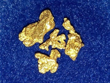 Wacht niet, koop nu: Gouden nugget - Yukon/Canada Goud