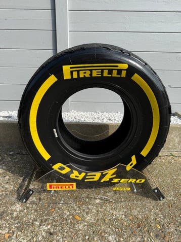 Formula One - Pneu