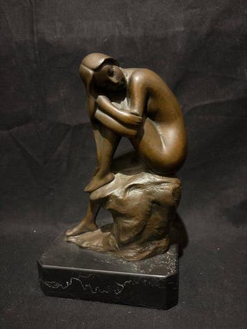 Joel - sculptuur, Dame op rots - 19 cm - Brons