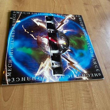 Tesla - Mechanical Resonance - Vinylplaat - 1986, Nieuw in verpakking