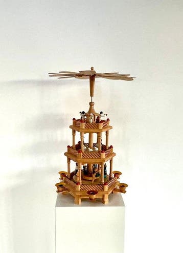 Décoration de Noël - Pyramide de Noël - Bois - années 1980