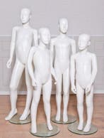 *TIP*  Abstracte kinderfiguren van merk gruppo corso in wit, Ophalen of Verzenden