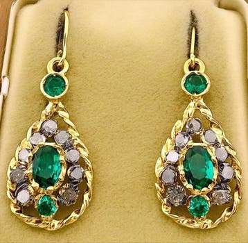 Sans prix de réserve - Boucles doreilles - 9 carats Or, Handtassen en Accessoires, Nieuw