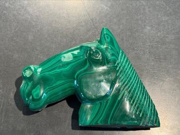 Malachite Forme libre - Hauteur : 16 cm - Largeur : 22 cm-