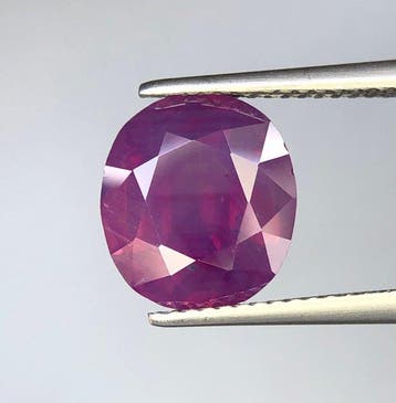 1 pcs Rouge, Violet Rubis - 5.00 ct - Gemological Institute, Bijoux, Sacs & Beauté, Pierres précieuses
