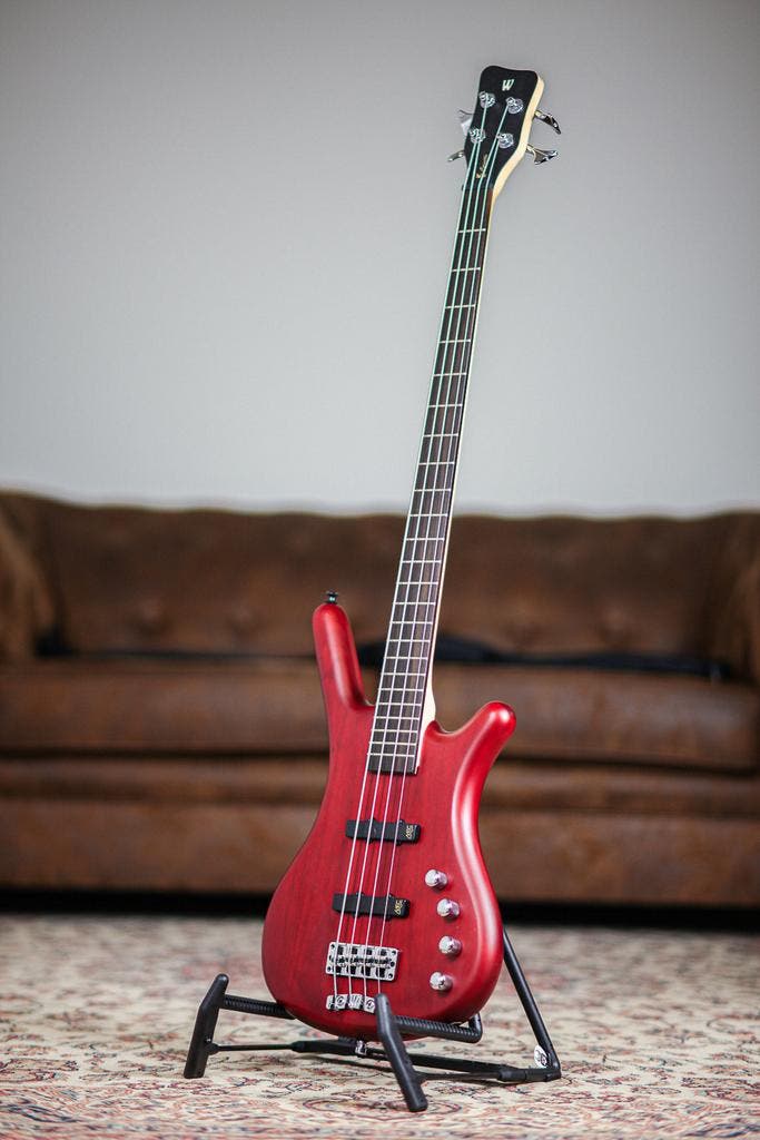 Warwick Rockbass Corvette Active | Red Oil, Musique & Instruments, Instruments à corde | Guitares | Basses, Envoi