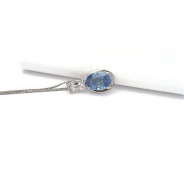 Ketting met hanger - 14 karaat Witgoud - 1.32ct. tw. Saffier