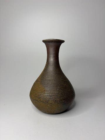Japanse Bizen-stijl Tokkuri – Kenmerkend spiraalpatroon