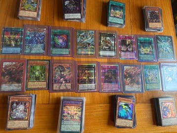 Konami - 250 Onvolledige set - Yu-Gi-Oh!, Nieuw
