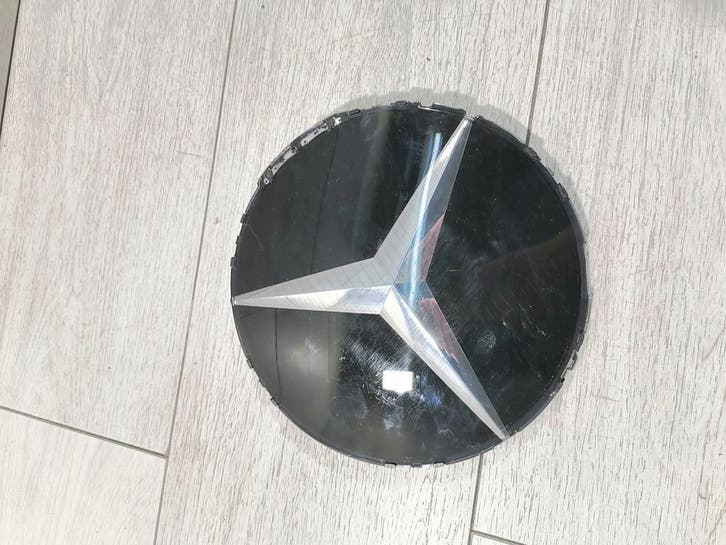 Mercedes W167 GLE embleem A0008880500, Autos : Pièces & Accessoires, Carrosserie & Tôlerie, Envoi
