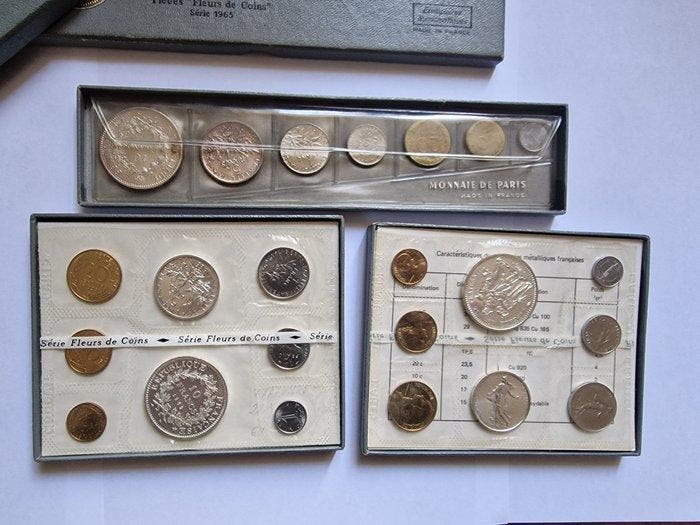 Frankrijk. Year Set (FDC) 1965 (x1) e 1969 (x2), Timbres & Monnaies, Monnaies | Europe | Monnaies non-euro