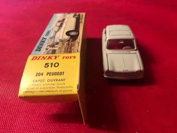 Dinky Toys 1:43 - Voiture miniature - Peugeot 204