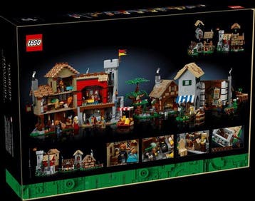 Lego Set - 10332 - Castle Fantasy - Medieval Town Square