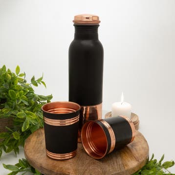 Puur koperen set van fles bruinzwart ± 950 ml met 2 bekers, Ophalen of Verzenden, Nieuw