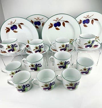 Royal Worcester - Theeservies (19) - Porselein - Evesham