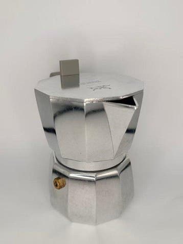 Alessi - David Chipperfield - Cafetière - Alessi x Arcteryx
