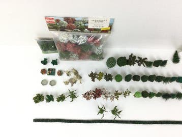 Bomen, bäume, trees, arbres N - Modeltreinlandschap (134) -, Nieuw