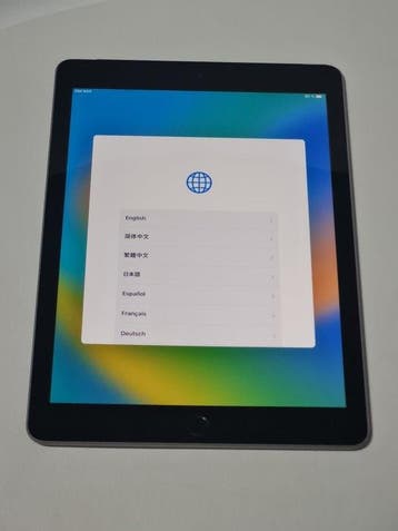 Apple iPad 5th Generation, Wifi + Mobile phone, 128GB