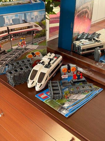 Lego Set - 60051 - City - High-speed Passenger Train