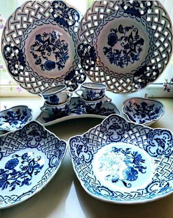 Blue Danube - Ontbijtservies (11) - Porselein - Blue Onion