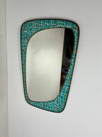 Spiegel - Glas, hardboard, Plastic