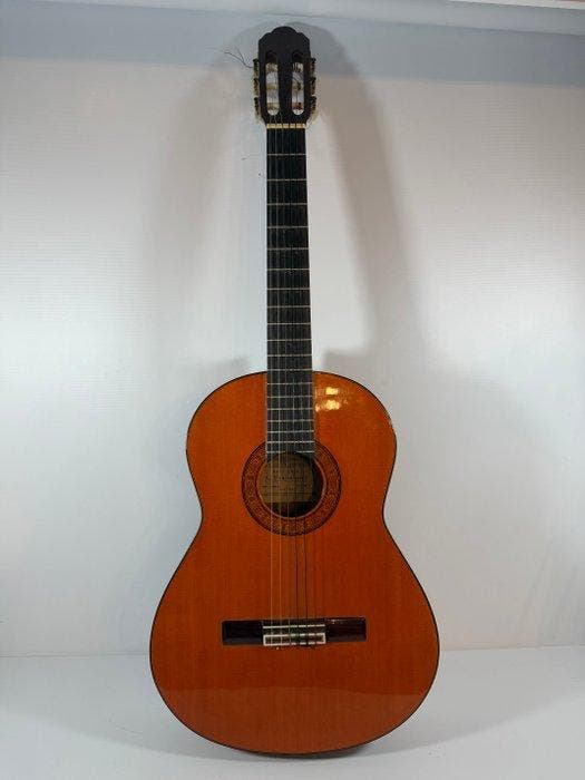 A. Fernández - - Klassieke gitaar - Spanje - 1960 (Zonder, Musique & Instruments, Instruments à corde | Guitares | Acoustiques