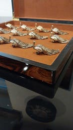 Messensteun (12) - Paons grands Modèls - Metaal