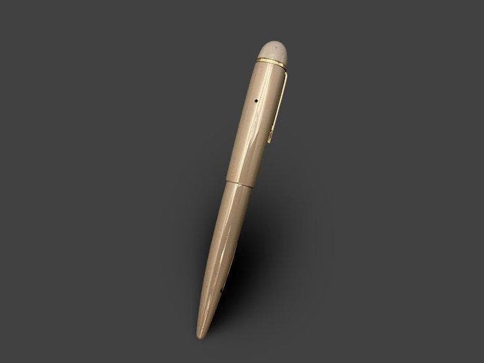 Wahl Eversharp - Skyline (Henry Dreyfuss Design), Collections, Stylos