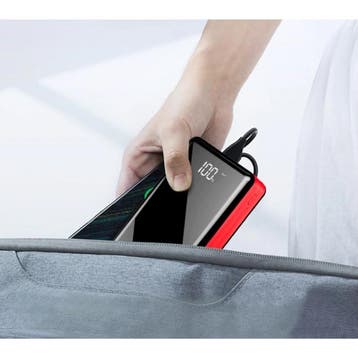 80.000mAh Powerbank met 4 Poorten - Ingebouwde Zaklamp -, Telecommunicatie, Verzenden, Nieuw, Stuff Certified®