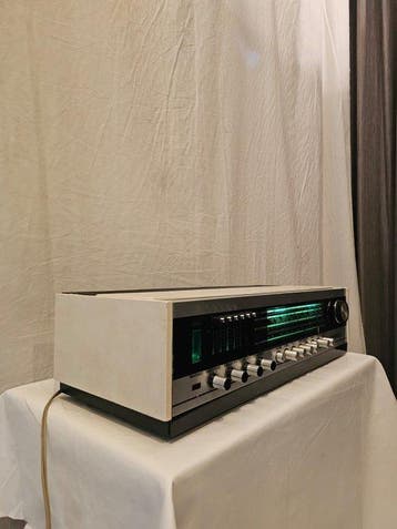Grundig - RTV 380 Récepteur stéréo à semi-conducteurs
