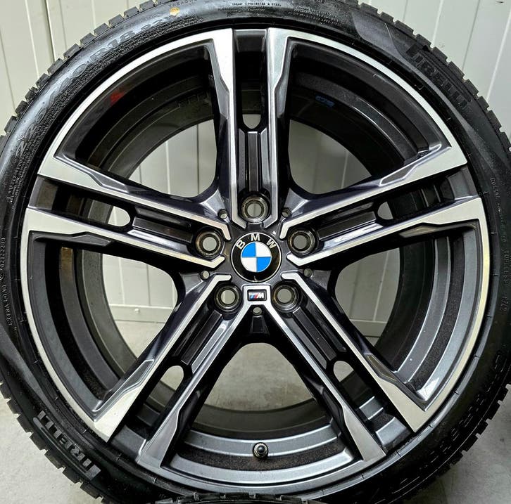 BMW 1 2 Serie F40 F70 554M 18 inch velgen zomerbanden NIEUW, Autos : Pièces & Accessoires, Pneus & Jantes, Envoi