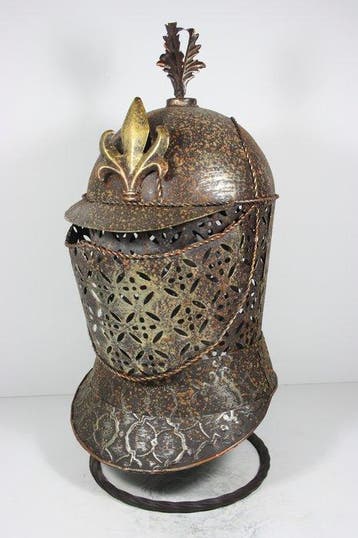 Casque darmure - Médiéval, époque des Croisés - Europe -