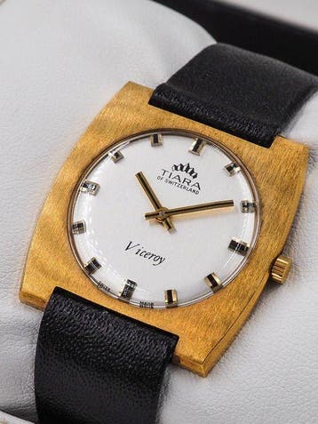 Tiara of Switzerland - Sans prix de réserve - * Vintage *, Handtassen en Accessoires, Horloges | Heren, Nieuw