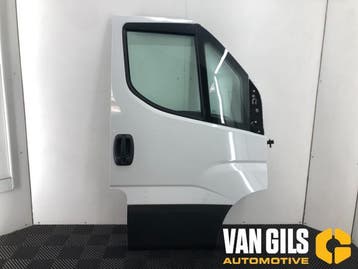 Portier 2Deurs rechts Iveco New Daily O248805, Nieuw