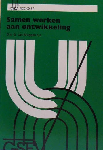Samen werken aan ontwikkeling 9789060158319 Bruggen, Verzenden, Zo goed als nieuw, Bruggen