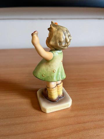 Goebel - M.I. Hummel - Statuette, Herzlich Wilkommen,