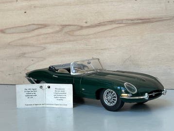 Franklin Mint 1:24 - Model sportwagen - Jaguar E-Type, Hobby & Loisirs créatifs