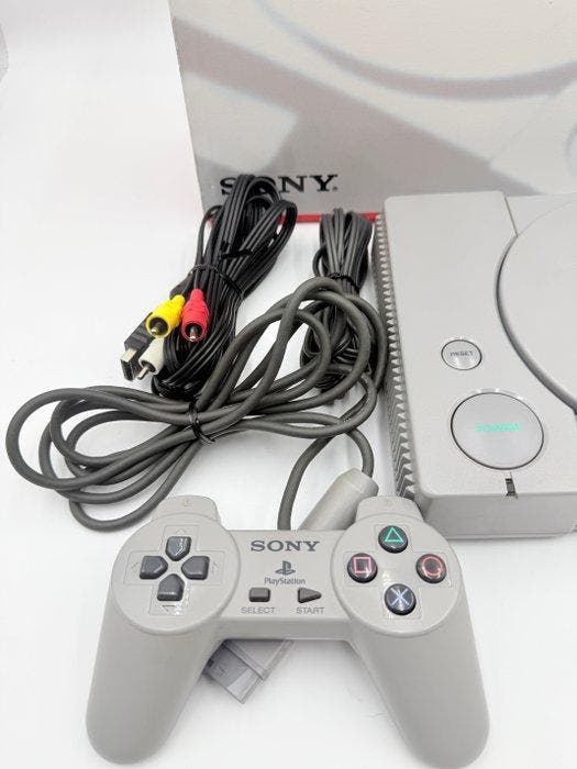 Sony - Sony PlayStation SCPH-5500 Console Complete in Box –, Games en Spelcomputers, Spelcomputers | Overige Accessoires