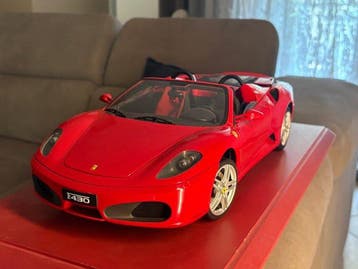 centauria 1:8 - Modelauto - Ferrari F430 spider