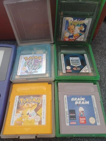 Nintendo - Gameboy Color - gameboy color + chargeur + 4 jeux, Games en Spelcomputers, Nieuw
