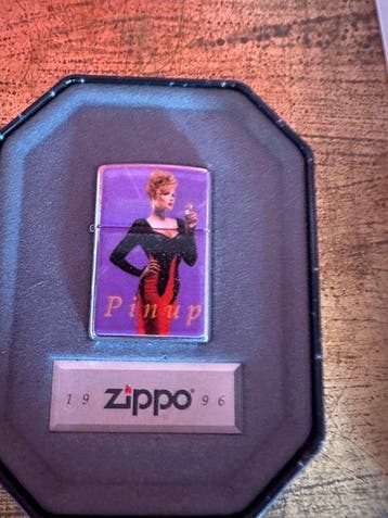 Zippo - Aansteker - IJzer (gegoten/gesmeed), Nieuw
