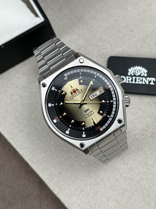 Orient - SK - Retro Diver Day/Date - RA-AA0B01G - Sans prix, Handtassen en Accessoires, Horloges | Heren