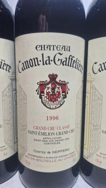 1996 Château Canon La Gaffelière - Saint-Émilion Grand Cru, Collections