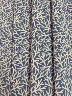 san leucio - Magnifique tissu à motifs de coraux blancs sur