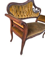 Sofa (3) - Hout - Klein bankje met twee stoelen