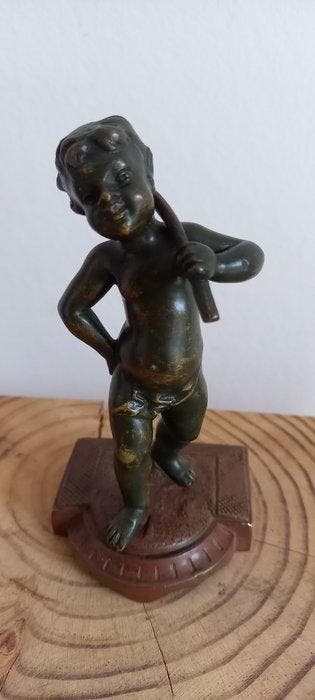 sculptuur, Puttis in actie - 13 cm - Gepatineerd brons