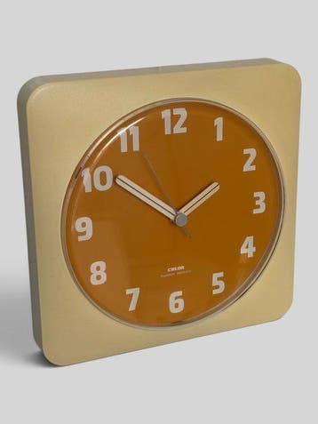Wandklok - Calor 34.07 – Space Age Tuning Fork Wall Clock –