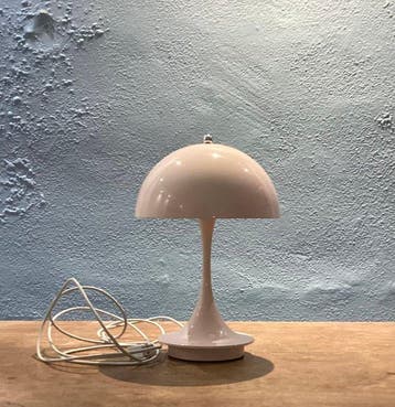 Louis Poulsen - Verner Panton - Tafellamp - Mini Panthella -