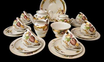 Lomonosov Imperial Porcelain Factory - Service à thé (23) -