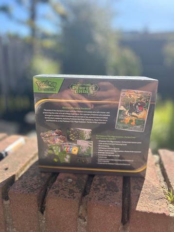 Pokémon - 1 Elite trainer box - Perfect Order Elite Trainer, Hobby en Vrije tijd, Nieuw